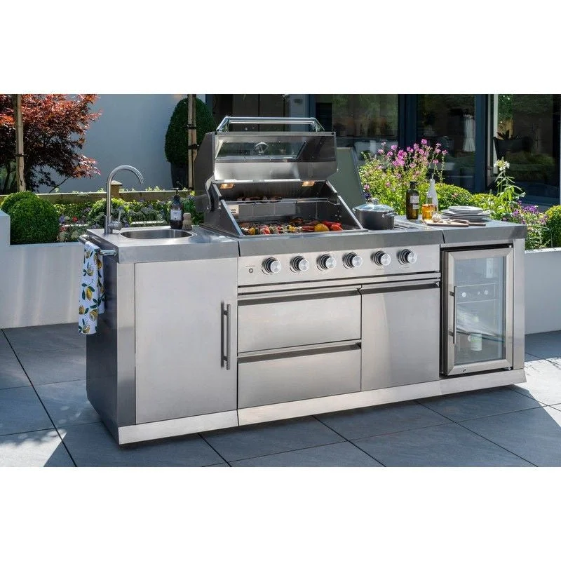 ------Absolute Garden Kitchen by Norfolk Grills