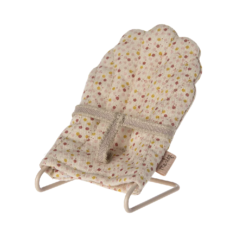 - Pregnant cat delivery room warming box- Pregnant cat delivery room warming boxMaileg MY size babysitter - yellow/pink/rose dots