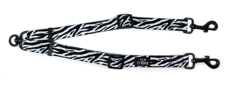 Pet grooming and cleaning products:Black & White Zebra: Adjustable Leash Splitter