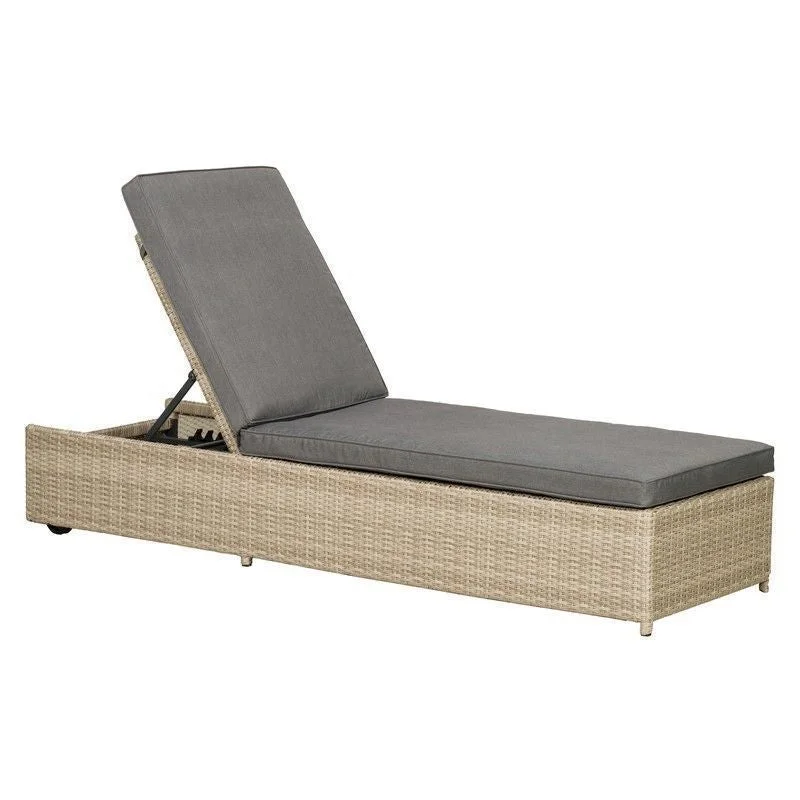 - Air box TSA certified check-in- Air box TSA certified check-inTuscany Rattan Garden Patio Sun Lounger by Royalcraft with Grey Cushions