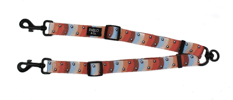 Pet careRetro Stars: Adjustable Leash Splitter