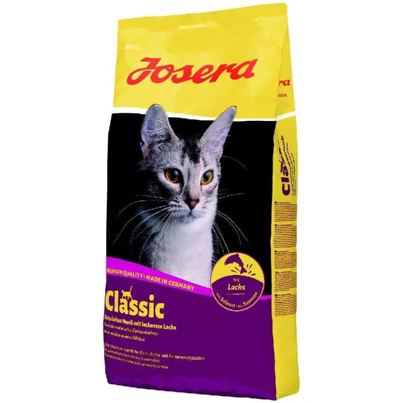 4. **Cat comb to remove hair balls**Josera Classic Cat Adult Indoor- Outdoor 4kg  with salmon